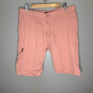 Division E pink shorts